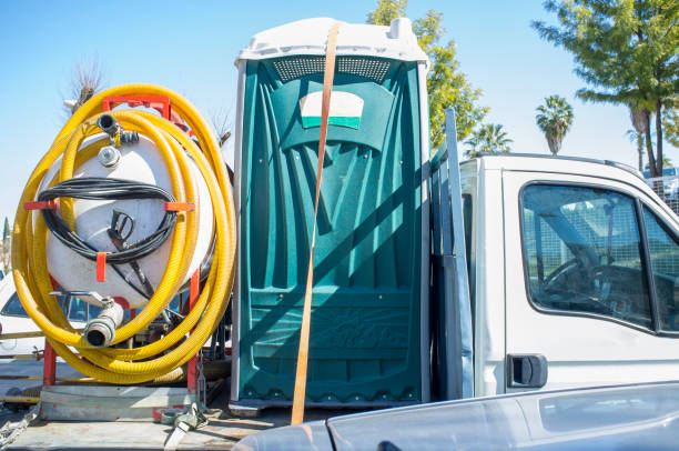 Best Portable restroom trailer rental  in Ainaloa, HI